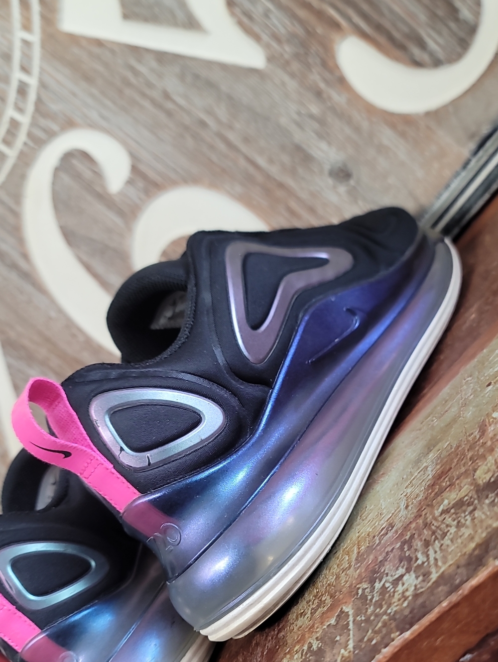 Nike Wmns Air Max 720 'Black Laser Fuchsia' Wmns 6 (Good Cond) Fast Shipping - Picture 12 of 15